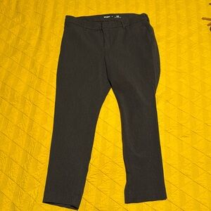 Old Navy Womens Size 14 Pixie capri/ankle Khaki High Rise Secret Smooth Pockets